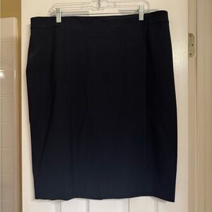 Ann Taylor Elegant Dark Navy Pencil Skirt